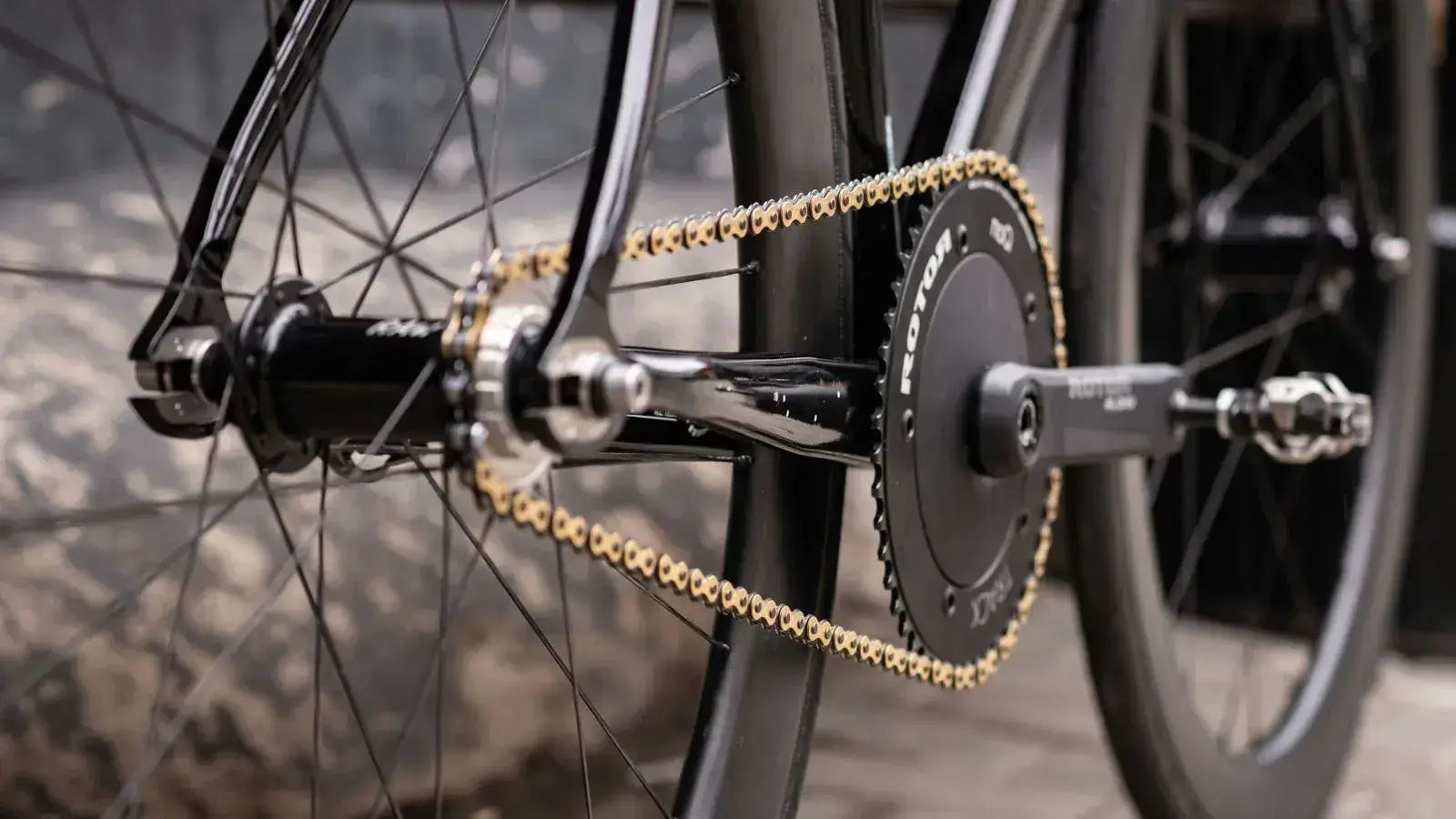 lubricant to an e-bike chain