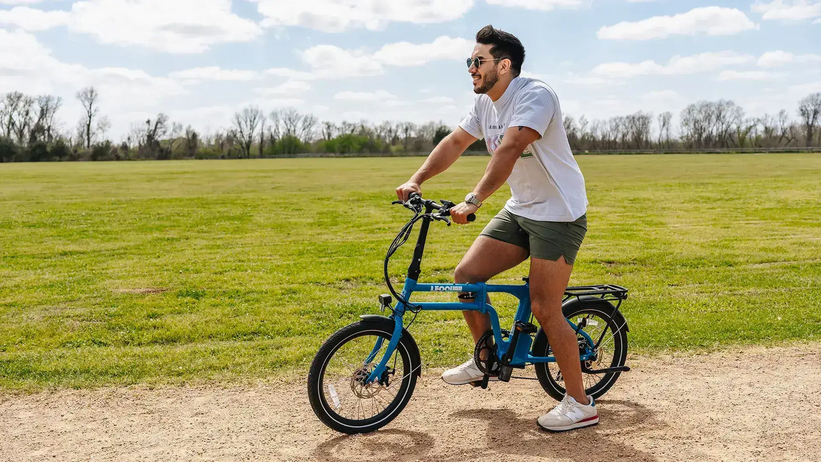 Electric Bike vs Moped-Style: 2026 Buyer's Guide Electric Bike vs Moped-Style: 2026 Buyer's Guide